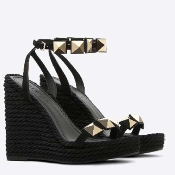 Valentino Garavani Black Macro Stud Espadrilles - Picture 1 of 13
